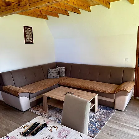 別荘 Odmor - Krajina Iv & Jacuzzi