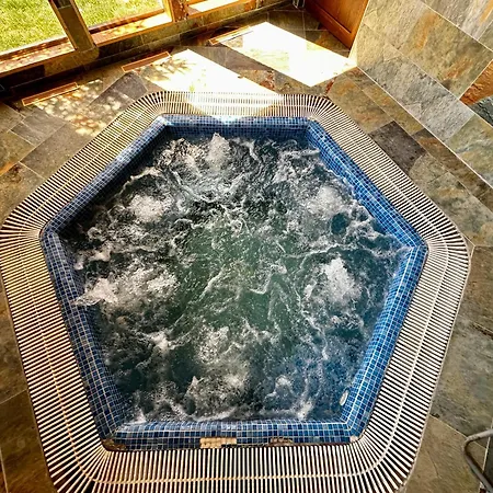 Odmor - Krajina Iv & Jacuzzi Prázdninový dům